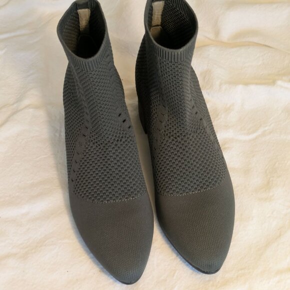 Eileen Fisher \
